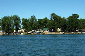 Heart Beach Resort, Dent Minnesota