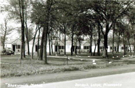 Sherwood Motel, Detroit Lakes Minnesota, 1947