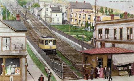 Up the incline from Superior Street, Duluth Minnesota, 1914