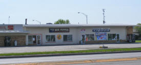 Duke's Liquors, East Grand Forks Minnesota