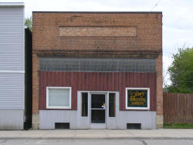 Jim's Family Salon, Elgin Minnesota