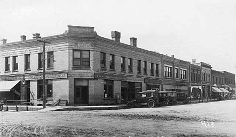 Street scene, Elk River Minnesota, 1920