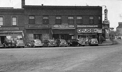 Street scene, Elk River Minnesota, 1941