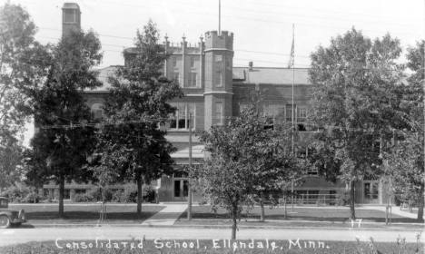Consolidated School, Ellendale Minnesota, 1930's?