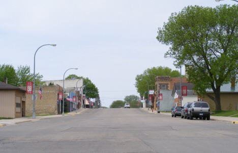 Street scene, Elmore Minnesota, 2014