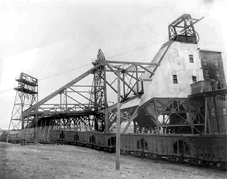 Pioneer "A" shaft, Ely; showing cantilever after sheathing of shaft house, 1913