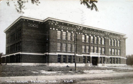 High School, Fairmont Minnesota, 1917