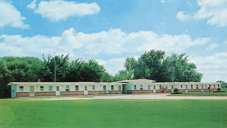 Lyndale Motel, Faribault Minnesota, 1960's