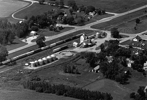 Aerial view, Elevator, Farwell Minnesota, 1985