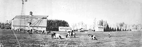 Fossbakken Brothers Farm near Fosston Minnesota, 1919