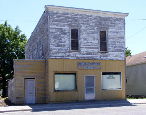 Street scene, Franklin Minnesota, 2011