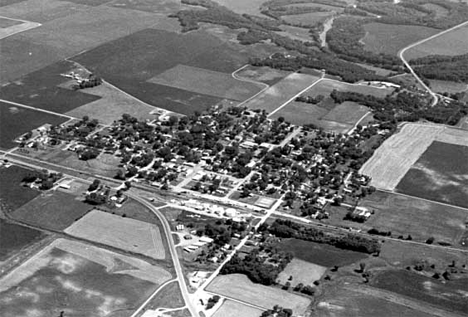 Aerial view, Franklin Minnesota, 1980