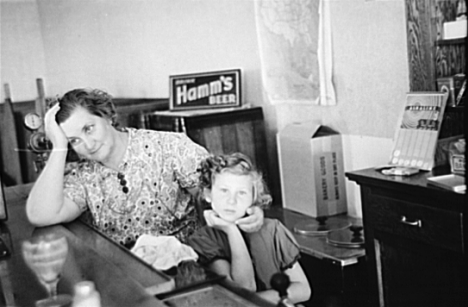 Mother and daughter in saloon-restaurant, Gemmel, Minnesota, 1937.