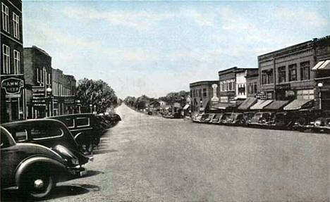 Minnesota Avenue looking west, Glenwood Minnesota, 1940