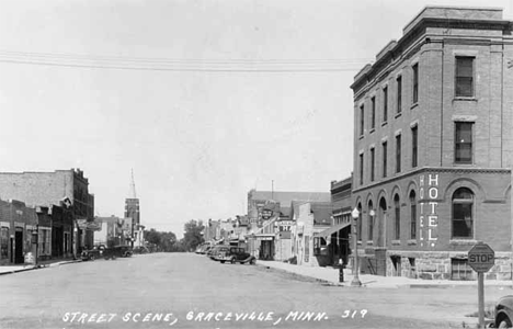 Street scene, Graceville Minnesota, 1935