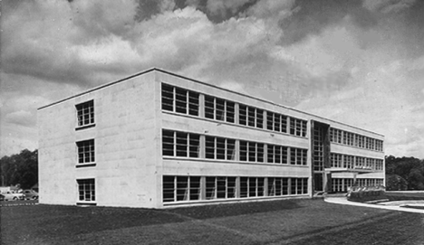 Itasca County Courthouse, Grand Rapids Minnesota, 1952