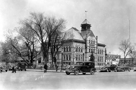 Grade school, Grand Rapids Minnesota, 1937