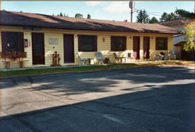 Owl's Nest Motel, Hackensack Minnesota