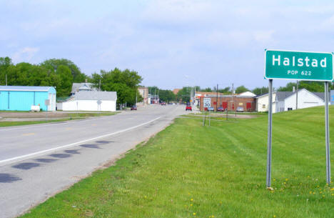 Entering Halstad from the west, 2008