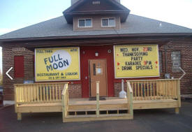 Full Moon Bar and Restaurant, Harris Minnesota