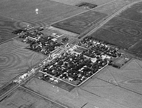 Aerial view, Hendrum Minnesota, 1984