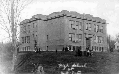 High School, Hill City Minnesota, 1914