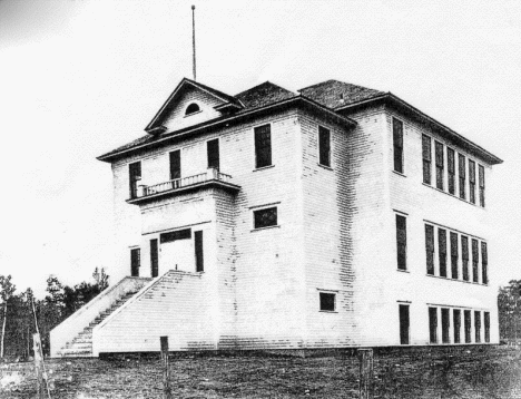 Hines Consolidated School. Hines Minnesota, date unknown