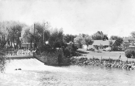 Dam and Park, Hutchinson Minnesota, 1940's