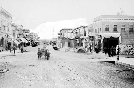 Street scene, International Falls Minnesota, 1912