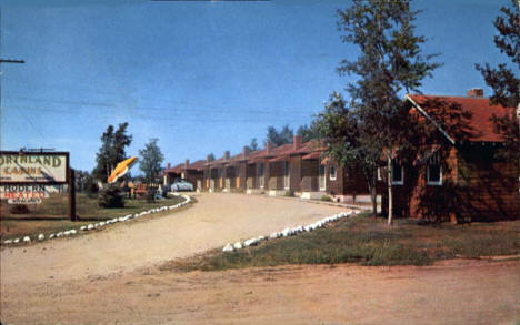 Northland Motor Court,  International Falls Minnesota, 1954