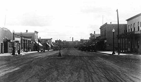 Street scene, Ironton Minnesota, 1923