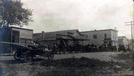 Street scene, Kandiyohi Minnesota, 1915