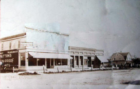 Street scene, Kellogg Minnesota, 1900's