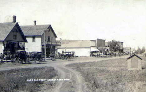Front Street, Kent Minnesota, 1910's?