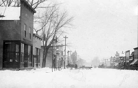 Street scene, Kenyon Minnesota, 1910