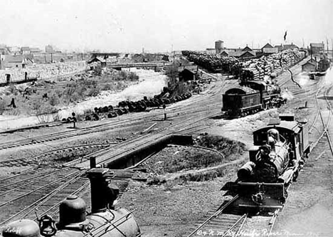 Duluth and Northern Minnesota Railway railroad yard, Knife River Minnesota, 1915