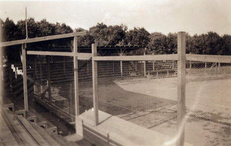 Grandstand, Oakdale Park, Le Roy Minnesota, 1915