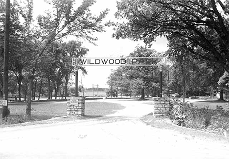 Entrance to Wildwood Park, LeRoy Minnesota, 1950