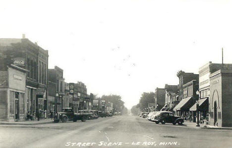 Street scene, Le Roy Minnesota, 1940's