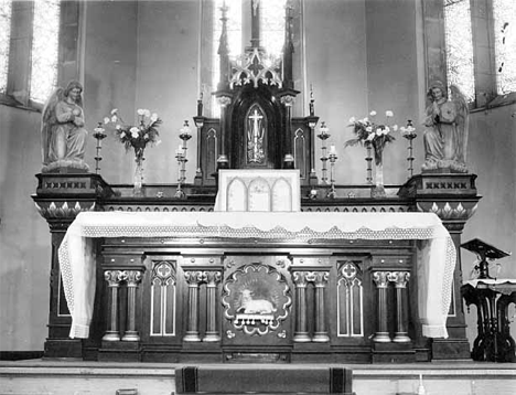 Altar, St. Anne's Catholic Church, Le Sueur Minnesota, 1936