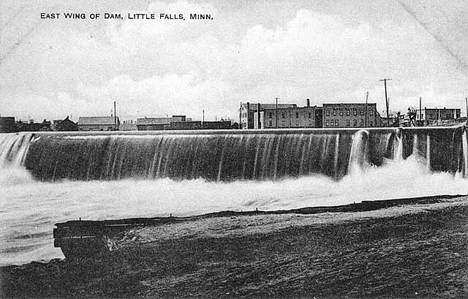 East wing of dam, Little Falls Minnesota, 1910
