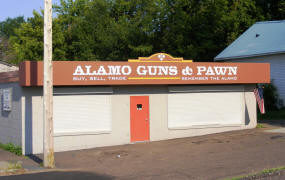 Alamo Guns & Pawn, Cloquet Minnesota