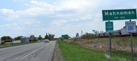 Entering Mahnomen Minnesota, 2008