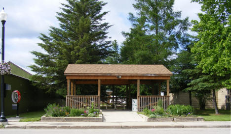 Shelter, Middle River Minnesota, 2009