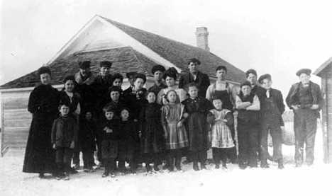 Students at Brushwood College, Middle River Township, Marshall County, 1907