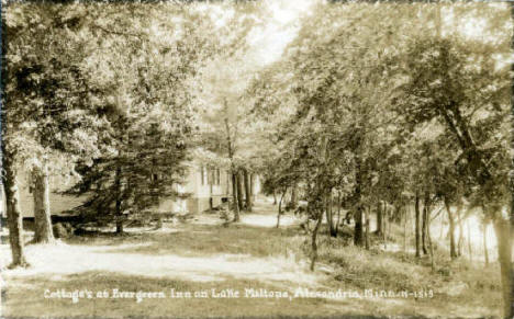 Cottages at Evergreen Inn on Lake Miltona, Miltona Minnesota, 1910's?