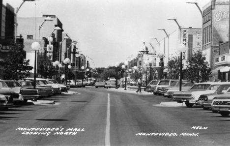Montevideo Mall looking north, Montevideo Minnesota, 1960's