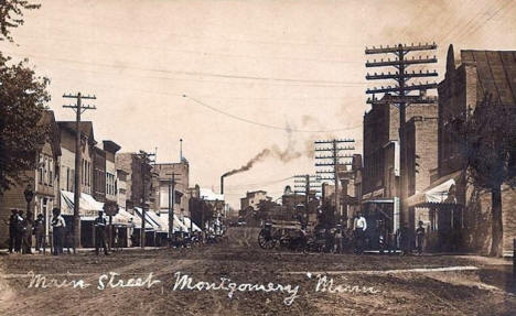 Street scene, Montgomery Minnesota, 1900's