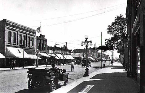 Street scene, Moorhead Minnesota, 1920