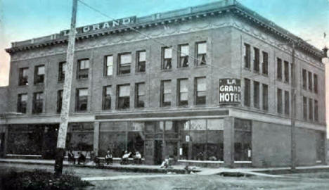 La Grand Hotel, Morris Minnesota, 1910
